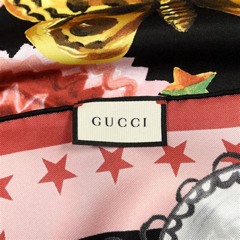 gucci par amour scarf|gucci silk neck handbags.